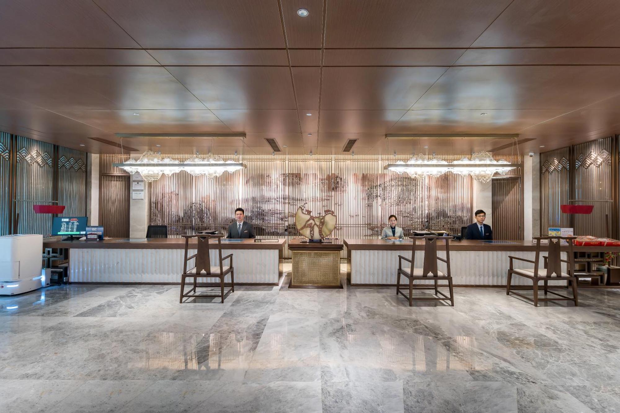 Beijing Guangxi Hotel Bagian luar foto