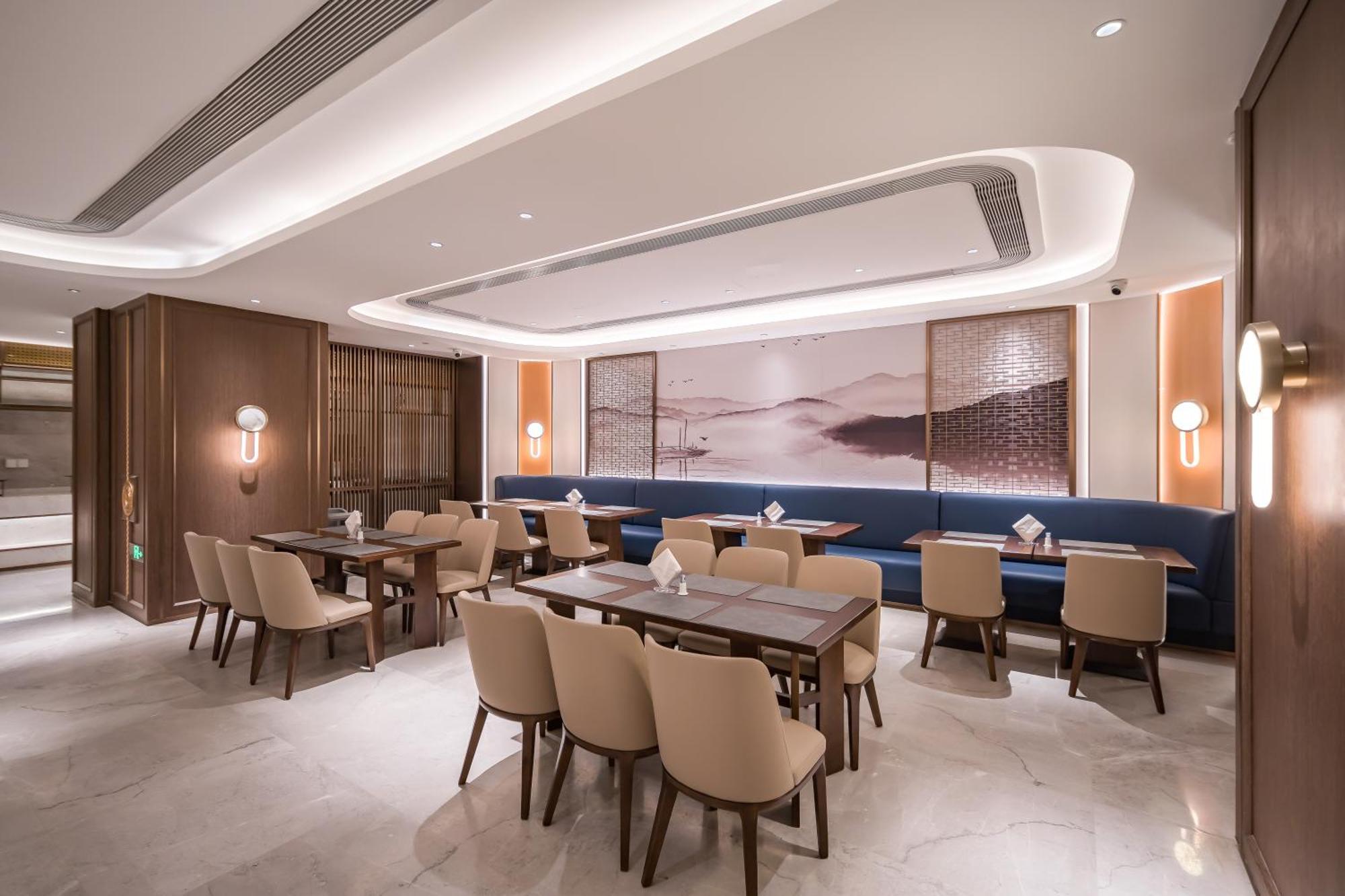 Beijing Guangxi Hotel Bagian luar foto