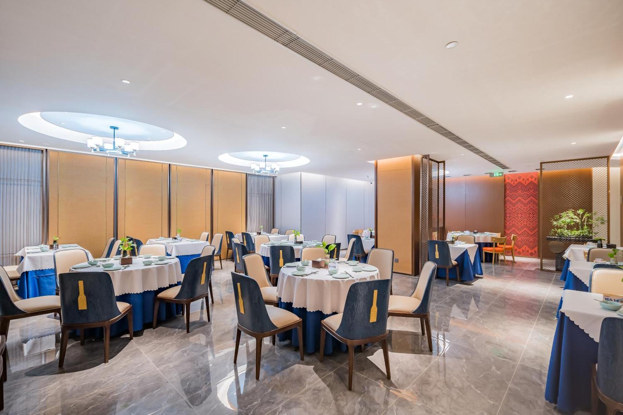 Beijing Guangxi Hotel Bagian luar foto